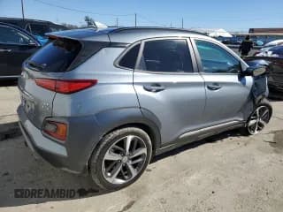 ✅ 2021 Hyundai Kona Limited • VIN: KM8K3CA57MU670795 • Лот: 42764684. Опубликован ранее на Copart с пробегом 22 096 миль. Бесплатный доступ к архиву аукционных продаж из США и подробный отчёт об истории автомобиля на DreamBid. Изображение 3.
