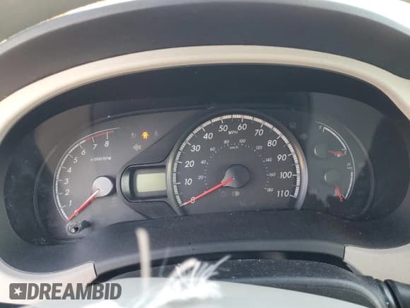 ✅ 2011 Toyota Sienna LE • VIN: 5TDKK3DC8BS012048 • Lot: 90010035. Wystawiony na Copart z przebiegiem Nie podano. Bezpłatny archiwum sprzedaży aukcyjnych z USA i szczegółowy raport historii pojazdu na DreamBid. Zdjęcie 9.