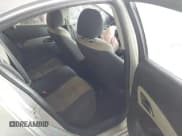 ✅ 2016 Chevrolet Cruze LS • VIN: 1G1PC5SH6G7157628 • Lot: 43152904. Listed on IAAI with 122,661 mi. Free auction sales archive from the USA and detailed vehicle history report at DreamBid. Image 8.