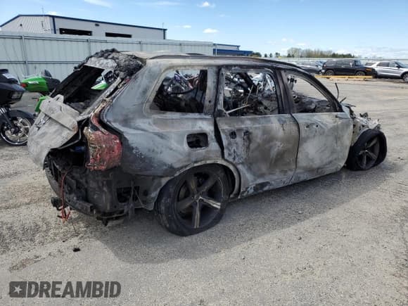 ✅ 2016 Volvo XC90 T6 R-Design • VIN: YV4A22PM9G1036595 • Lot: 54872145. Wystawiony na Copart z przebiegiem Nie podano. Bezpłatny archiwum sprzedaży aukcyjnych z USA i szczegółowy raport historii pojazdu na DreamBid. Zdjęcie 3.