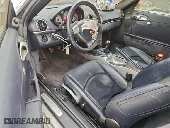 ✅ 2005 Porsche Boxster S • VIN: WP0CB29895U732123 • Лот: 95146585. Опубликован ранее на Copart с пробегом 35 594 миль. Бесплатный доступ к архиву аукционных продаж из США и подробный отчёт об истории автомобиля на DreamBid. Изображение 8.