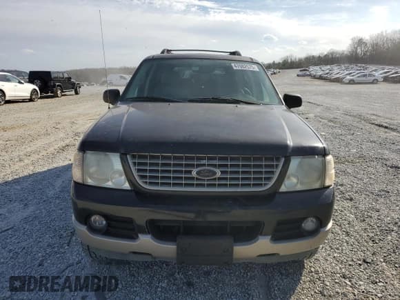 ✅ 2005 Ford Explorer Eddie Bauer • VIN: 1FMZU64WX5UA75605 • Lot: 47082575. Wystawiony na Copart z przebiegiem Nie podano. Bezpłatny archiwum sprzedaży aukcyjnych z USA i szczegółowy raport historii pojazdu na DreamBid. Zdjęcie 5.