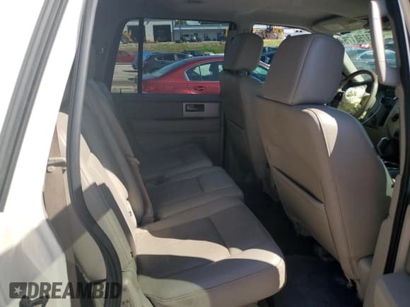 ✅ 2008 Ford Expedition Max Limited • VIN: 1FMFK19568LA68477 • Lot: 63758175. Listed on Copart with 226,695 mi. Free auction sales archive from the USA and detailed vehicle history report at DreamBid. Image 10.