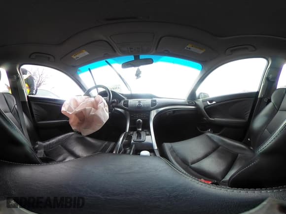 ✅ 2012 Acura TSX • VIN: JH4CU2F43CC027136 • Lot: 43684259. Wystawiony na IAAI z przebiegiem 143 286 mil. Bezpłatny archiwum sprzedaży aukcyjnych z USA i szczegółowy raport historii pojazdu na DreamBid. Zdjęcie 19.