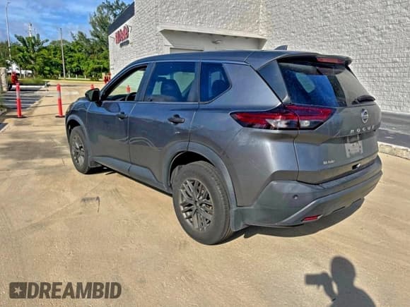 ✅ 2021 Nissan Rogue S • VIN: 5N1AT3AA0MC738627 • Лот: 95320205. Опубликован ранее на Copart с пробегом 191 056 миль. Бесплатный доступ к архиву аукционных продаж из США и подробный отчёт об истории автомобиля на DreamBid. Изображение 3.