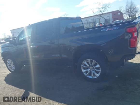 2021 Chevrolet Silverado 1500 Custom с VIN 1GCPYBEK3MZ200028, выставлен на аукционе IAAI как лот 41983618 с пробегом 98 111 миль миль и . История ставок и продаж доступна на DreamBid. Изображение 14.