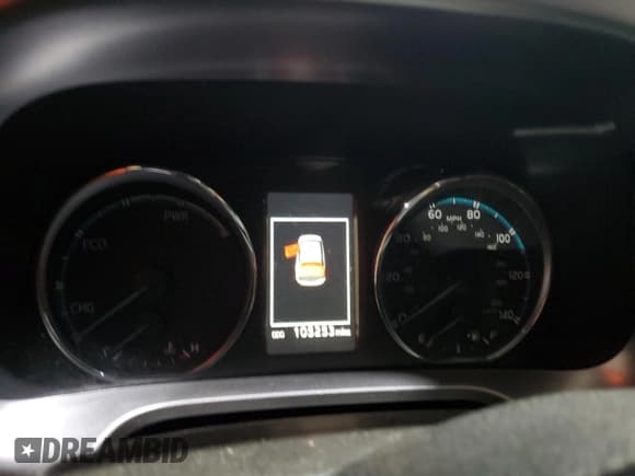 ✅ 2017 Toyota RAV4 SE • VIN: JTMJJREV2HD090671 • Lot: 85002175. Wystawiony na Copart z przebiegiem 105 253 mil. Bezpłatny archiwum sprzedaży aukcyjnych z USA i szczegółowy raport historii pojazdu na DreamBid. Zdjęcie 9.