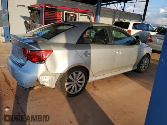 ✅ 2010 Kia Forte SX • VIN: KNAFW4A33A5300609 • Lot: 85599245. Listed on Copart with 231,724 mi. Free auction sales archive from the USA and detailed vehicle history report at DreamBid. Image 3.