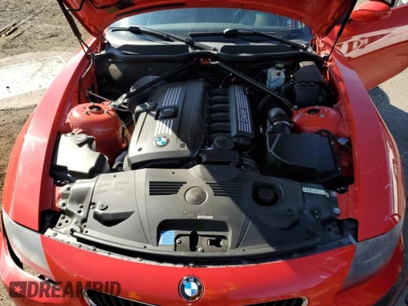 ✅ 2007 BMW Z4 3.0i • VIN: 4USBU33597LW60871 • Lot: 85126965. Wystawiony na Copart z przebiegiem 58 463 mil. Bezpłatny archiwum sprzedaży aukcyjnych z USA i szczegółowy raport historii pojazdu na DreamBid. Zdjęcie 11.