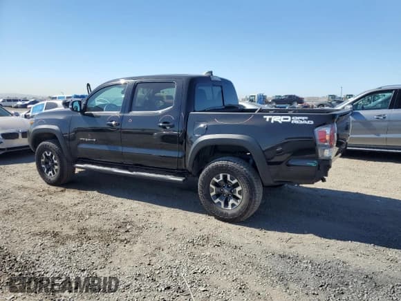 ✅ 2023 Toyota Tacoma SR5 • VIN: 3TMAZ5CN2PM205129 • Лот: 90704975. Опубликован ранее на Copart с пробегом 23 162 миль. Бесплатный доступ к архиву аукционных продаж из США и подробный отчёт об истории автомобиля на DreamBid. Изображение 2.