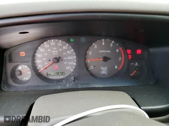 ✅ 1998 Infiniti QX4 • VIN: JNRAR05Y1WW037024 • Lot: 77421234. Listed on Copart with 178,785 mi. Free auction sales archive from the USA and detailed vehicle history report at DreamBid. Image 9.