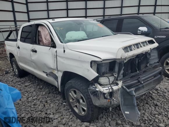 ✅ 2019 Toyota Tundra SR5 • VIN: 5TFDM5F13KX079760 • Lot: 80612795. Listed on Copart with 208,207 mi. Free auction sales archive from the USA and detailed vehicle history report at DreamBid. Image 4.