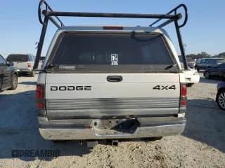 ✅ 1999 Dodge 1500 • VIN: 3B7HF13Z1XG179995 • Лот: 73607954. Опубликован ранее на Copart с пробегом 201 073 миль. Бесплатный доступ к архиву аукционных продаж из США и подробный отчёт об истории автомобиля на DreamBid. Изображение 6.