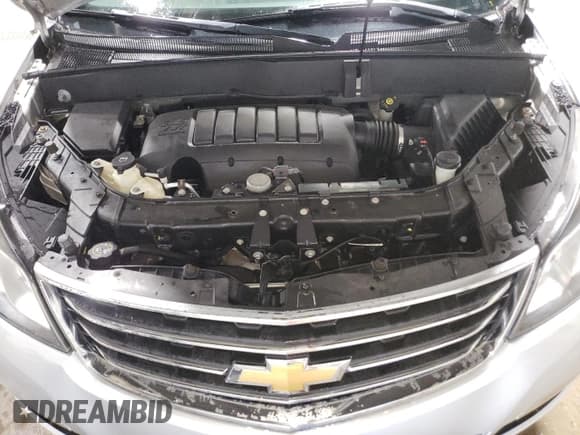 ✅ 2017 Chevrolet Traverse LT • VIN: 1GNKVGKD0HJ212879 • Lot: 66237454. Wystawiony na Copart z przebiegiem 162 839 mil. Bezpłatny archiwum sprzedaży aukcyjnych z USA i szczegółowy raport historii pojazdu na DreamBid. Zdjęcie 12.