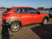 ✅ 2019 Hyundai Kona SE • VIN: KM8K12AAXKU307627 • Лот: 70744633. Опубликован ранее на Copart с пробегом 86 853 миль. Бесплатный доступ к архиву аукционных продаж из США и подробный отчёт об истории автомобиля на DreamBid. Изображение 3.