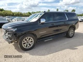 ✅ 2022 Chevrolet Suburban LT • VIN: 1GNSCCKD5NR121005 • Lot: 76699574. Wystawiony na Copart z przebiegiem 205 157 mil. Bezpłatny archiwum sprzedaży aukcyjnych z USA i szczegółowy raport historii pojazdu na DreamBid. Zdjęcie 1.