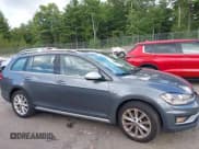 ✅ 2019 Volkswagen Golf S • VIN: 3VWH17AUXKM506457 • Lot: 42906860. Wystawiony na IAAI z przebiegiem 113 819 mil. Bezpłatny archiwum sprzedaży aukcyjnych z USA i szczegółowy raport historii pojazdu na DreamBid. Zdjęcie 13.