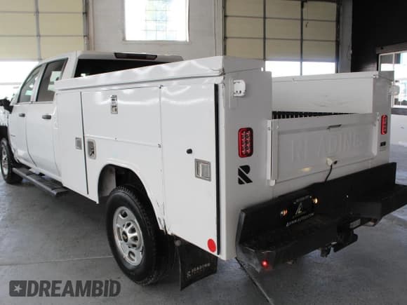 ✅ 2024 Chevrolet Silverado 2500HD Work Truck • VIN: 1GB1YLE7XRF337228 • Лот: 61039045. Опубликован ранее на Copart с пробегом 8 263 миль. Бесплатный доступ к архиву аукционных продаж из США и подробный отчёт об истории автомобиля на DreamBid. Изображение 4.