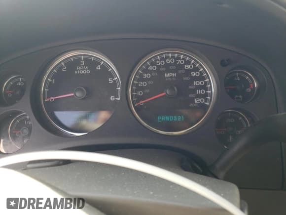 ✅ 2007 Chevrolet Suburban LTZ • VIN: 3GNFK16Y67G210719 • Lot: 47458853. Wystawiony na Copart z przebiegiem 225 410 mil. Bezpłatny archiwum sprzedaży aukcyjnych z USA i szczegółowy raport historii pojazdu na DreamBid. Zdjęcie 9.