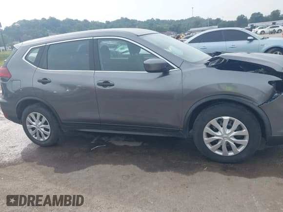 ✅ 2020 Nissan Rogue SV • VIN: JN8AT2MVXLW143119 • Lot: 43270378. Listed on IAAI with 87,881 mi. Free auction sales archive from the USA and detailed vehicle history report at DreamBid. Image 13.