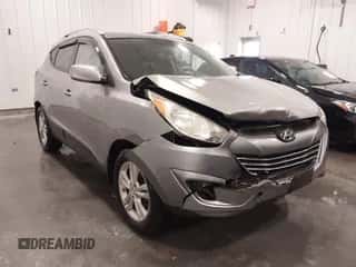 2011 Hyundai Tucson GLS with VIN KM8JU3AC7BU262415, listed as a IAAI auction lot 43439786 with 88,234 mi miles and . Bid and sale history available at DreamBid. Image 6.