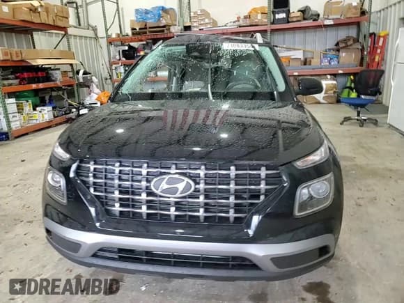 ✅ 2024 Hyundai Venue SEL • VIN: KMHRC8A32RU329354 • Lot: 71083354. Listed on Copart with 1,876 mi. Free auction sales archive from the USA and detailed vehicle history report at DreamBid. Image 11.