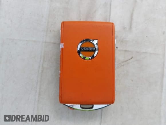 ✅ 2025 Volvo XC90 Plus • VIN: YV4H60PE0S1307861 • Lot: 43442934. Listed on IAAI with 45,803 mi. Free auction sales archive from the USA and detailed vehicle history report at DreamBid. Image 11.