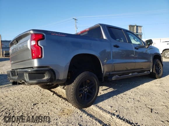 ✅ 2020 Chevrolet Silverado 1500 LT Trail Boss • VIN: 3GCPYFEDXLG384830 • Lot: 87090395. Listed on Copart with 94,712 mi. Free auction sales archive from the USA and detailed vehicle history report at DreamBid. Image 3.