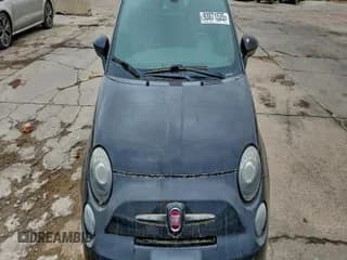 ✅ 2013 FIAT 500 Turbo • VIN: 3C3CFFHH5DT612149 • Lot: 93871535. Wystawiony na Copart z przebiegiem 89 908 mil. Bezpłatny archiwum sprzedaży aukcyjnych z USA i szczegółowy raport historii pojazdu na DreamBid. Zdjęcie 5.