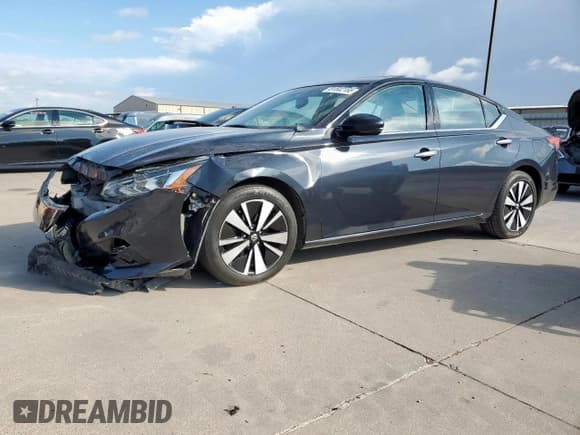 ✅ 2019 Nissan Altima SL • VIN: 1N4BL4EVXKC157652 • Lot: 81502165. Wystawiony na Copart z przebiegiem 98 707 mil. Bezpłatny archiwum sprzedaży aukcyjnych z USA i szczegółowy raport historii pojazdu na DreamBid. Zdjęcie 1.