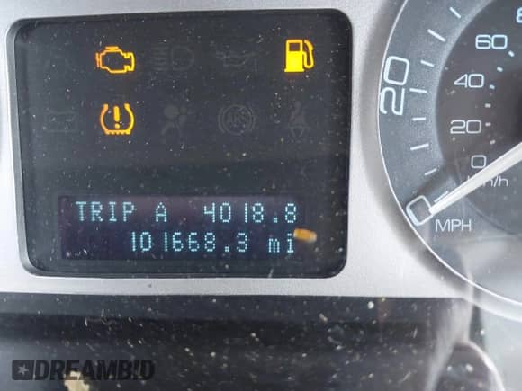 2010 Mercury Mariner Premier с VIN 4M2CN8H75AKJ19628, выставлен на аукционе IAAI как лот 43249144 с пробегом 101 668 миль миль и . История ставок и продаж доступна на DreamBid. Изображение 7.