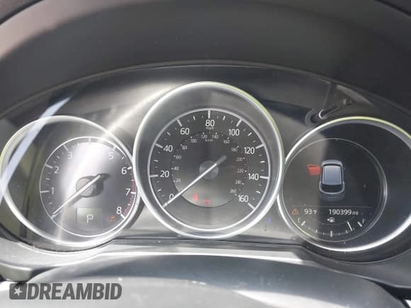 ✅ 2020 Mazda CX-5 Touring • VIN: JM3KFBCM9L0787379 • Lot: 42948238. Wystawiony na IAAI z przebiegiem 190 399 mil. Bezpłatny archiwum sprzedaży aukcyjnych z USA i szczegółowy raport historii pojazdu na DreamBid. Zdjęcie 7.