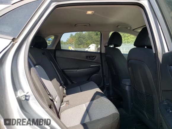 ✅ 2020 Hyundai Kona SEL • VIN: KM8K2CAA6LU534026 • Лот: 71477334. Опубликован ранее на Copart с пробегом 42 631 миль. Бесплатный доступ к архиву аукционных продаж из США и подробный отчёт об истории автомобиля на DreamBid. Изображение 11.