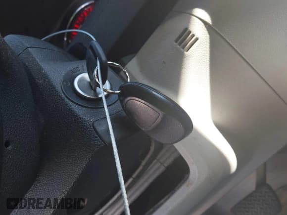 ✅ 2010 GMC Acadia SLE • VIN: 1GKLRLED1AJ183263 • Лот: 43558911. Опубликован ранее на IAAI с пробегом 202 448 миль. Бесплатный доступ к архиву аукционных продаж из США и подробный отчёт об истории автомобиля на DreamBid. Изображение 11.