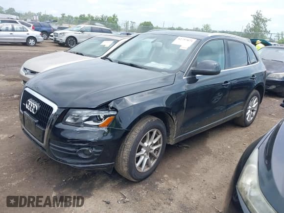 ✅ 2010 Audi Q5 • VIN: WA1LKBFP8AA105530 • Lot: 42757875. Listed on IAAI with 90,579 mi. Free auction sales archive from the USA and detailed vehicle history report at DreamBid. Image 2.