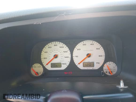 ✅ 1997 Volkswagen Jetta • VIN: 3VWTD81HXVM118059 • Lot: 43806465. Listed on IAAI with 200,677 mi. Free auction sales archive from the USA and detailed vehicle history report at DreamBid. Image 7.