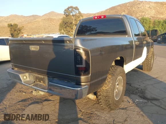 ✅ 2006 Dodge 1500 Laramie • VIN: 1D7HA18276S585089 • Лот: 43603952. Опубликован ранее на IAAI с пробегом 167 242 миль. Бесплатный доступ к архиву аукционных продаж из США и подробный отчёт об истории автомобиля на DreamBid. Изображение 4.