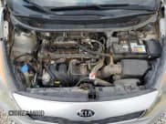 ✅ 2015 Kia Rio SX • VIN: KNADN5A33F6428768 • Lot: 43371585. Wystawiony na Copart z przebiegiem 141 318 mil. Bezpłatny archiwum sprzedaży aukcyjnych z USA i szczegółowy raport historii pojazdu na DreamBid. Zdjęcie 12.