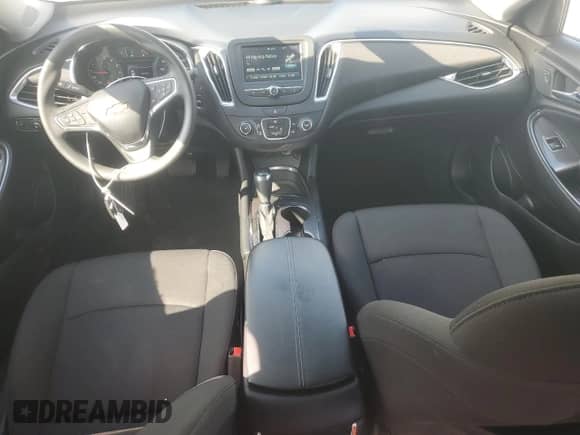 2018 Chevrolet Malibu LT with VIN 1G1ZD5ST3JF250565, listed as a Copart auction lot 70208885 with 83,394 mi miles and Salvage title. Bid and sale history available at DreamBid. Image 8.