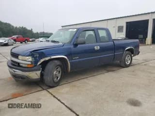 ✅ 2001 Chevrolet Silverado 1500 • VIN: 2GCEC19V611257574 • Лот: 71718044. Опубликован ранее на Copart с пробегом 172 240 миль. Бесплатный доступ к архиву аукционных продаж из США и подробный отчёт об истории автомобиля на DreamBid. Изображение 1.