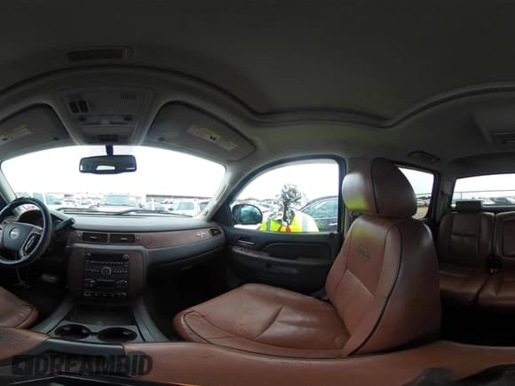 ✅ 2011 GMC Sierra 1500 SLT • VIN: 3GTP2WE38BG361134 • Лот: 42911817. Опубликован ранее на IAAI с пробегом 216 444 миль. Бесплатный доступ к архиву аукционных продаж из США и подробный отчёт об истории автомобиля на DreamBid. Изображение 18.