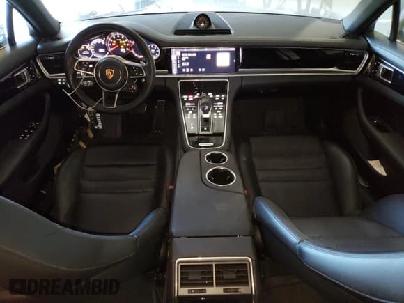 ✅ 2018 Porsche Panamera 4S • VIN: WP0AB2A70JL199167 • Lot: 58713233. Listed on Copart with 16,241 mi. Free auction sales archive from the USA and detailed vehicle history report at DreamBid. Image 8.