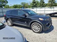✅ 2023 Ford Explorer King Ranch • VIN: 1FM5K8LC1PGA22669 • Lot: 62109295. Wystawiony na Copart z przebiegiem 44 375 mil. Bezpłatny archiwum sprzedaży aukcyjnych z USA i szczegółowy raport historii pojazdu na DreamBid. Zdjęcie 4.