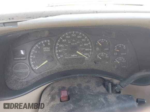 ✅ 2001 Chevrolet Suburban LS • VIN: 3GNEC16T21G214738 • Лот: 42433747. Опубликован ранее на IAAI с пробегом Не указан. Бесплатный доступ к архиву аукционных продаж из США и подробный отчёт об истории автомобиля на DreamBid. Изображение 7.