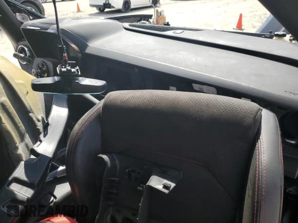 ✅ 2020 Chevrolet Camaro ZL1 • VIN: 1G1FK1R60L0146025 • Lot: 71938404. Listed on Copart with Not provided. Free auction sales archive from the USA and detailed vehicle history report at DreamBid. Image 8.