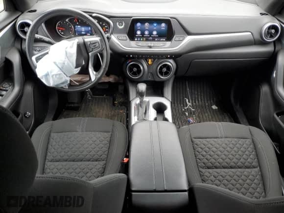 2020 Chevrolet Blazer LT with VIN 3GNKBCR48LS657448, listed as a Copart auction lot 47312344 with 40,232 mi miles and . Bid and sale history available at DreamBid. Image 8.