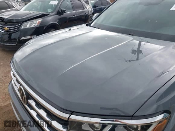 ✅ 2020 Volkswagen Atlas SE • VIN: 1V25C2CA2LC201879 • Lot: 43286825. Listed on IAAI with 121,836 mi. Free auction sales archive from the USA and detailed vehicle history report at DreamBid. Image 6.