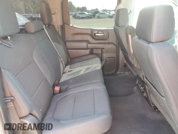 ✅ 2019 Chevrolet Silverado 1500 LT • VIN: 3GCPWCEK3KG113237 • Lot: 65425725. Wystawiony na Copart z przebiegiem 87 807 mil. Bezpłatny archiwum sprzedaży aukcyjnych z USA i szczegółowy raport historii pojazdu na DreamBid. Zdjęcie 10.