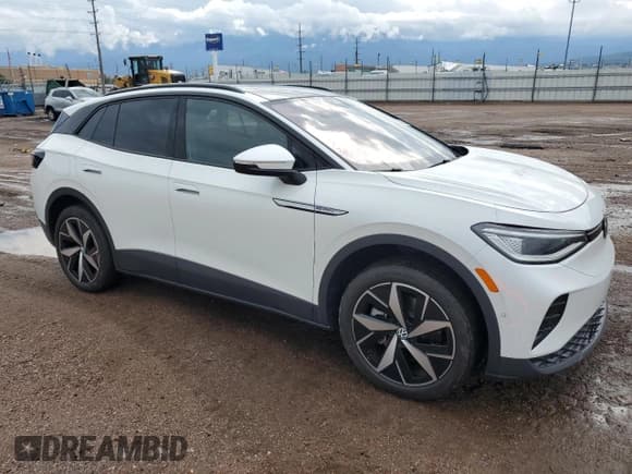 ✅ 2023 Volkswagen ID.4 Pro S • VIN: 1V2WNPE87PC038111 • Лот: 70380155. Опубликован ранее на Copart с пробегом 13 270 миль. Бесплатный доступ к архиву аукционных продаж из США и подробный отчёт об истории автомобиля на DreamBid. Изображение 4.