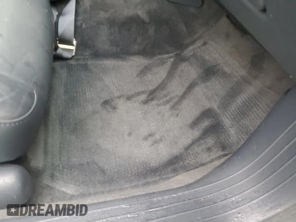 ✅ 2001 Cadillac DeVille Funeral Coach • VIN: 1GEEH90Y31U500972 • Лот: 45454015. Опубликован ранее на Copart с пробегом 79 482 миль. Бесплатный доступ к архиву аукционных продаж из США и подробный отчёт об истории автомобиля на DreamBid. Изображение 12.